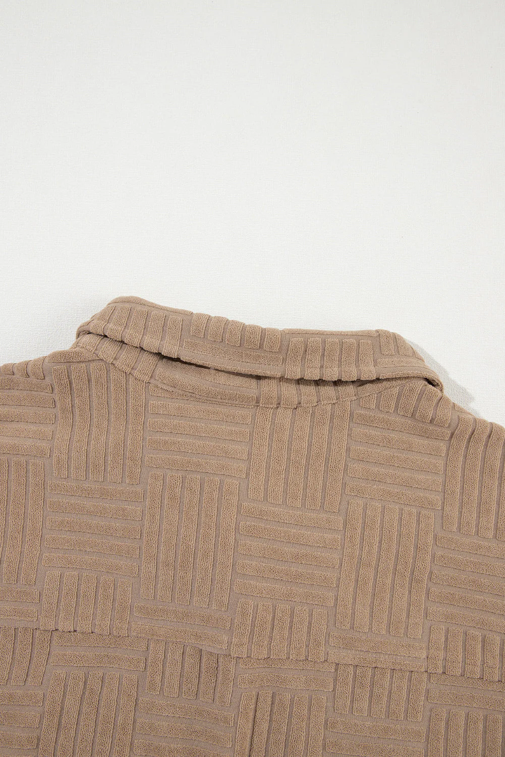 Fatima | Fashionable and minimalist winter garment - Image 8