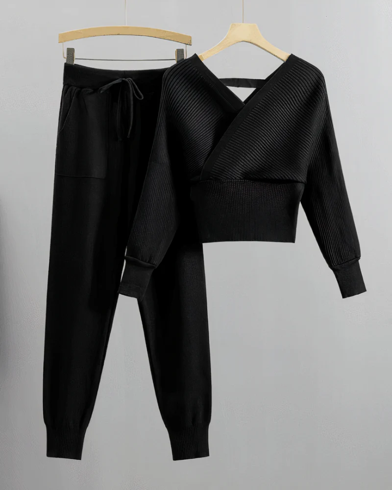 Felicia® | Sexy off-the-shoulder knit top and pants set - Image 2