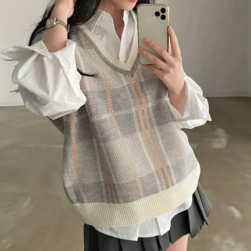 Fernanda | Modern and fashionable winter sweater