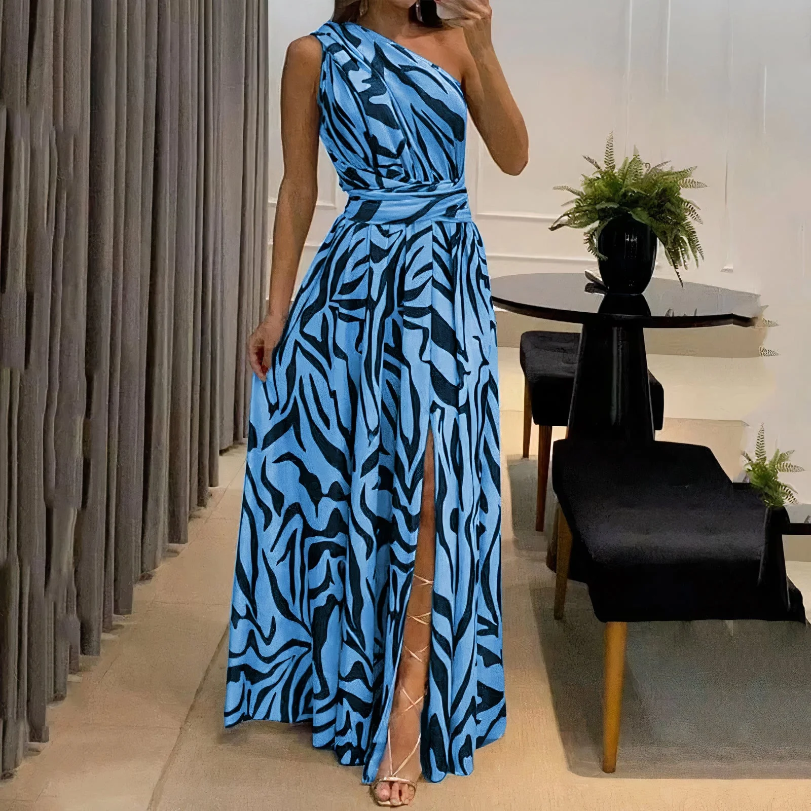 Flavia® | Fashionable Dress With Print - Image 3