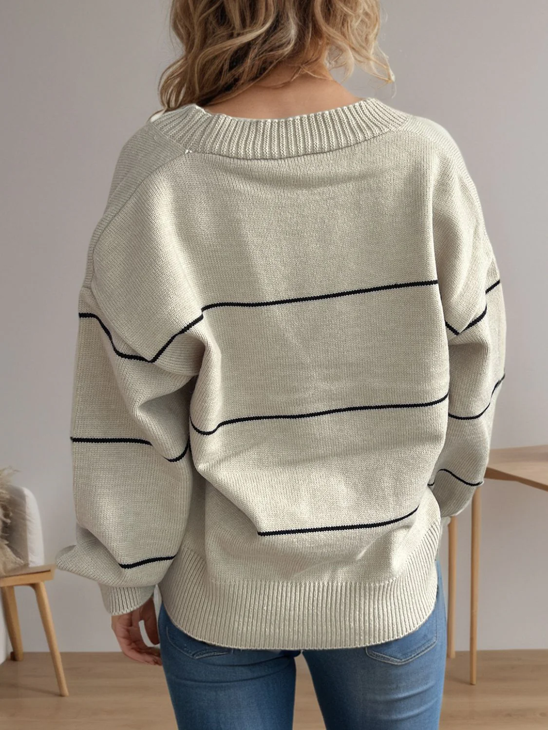 Flavia | Striped, long-sleeved cardigan with button placket and V-neck - Image 17
