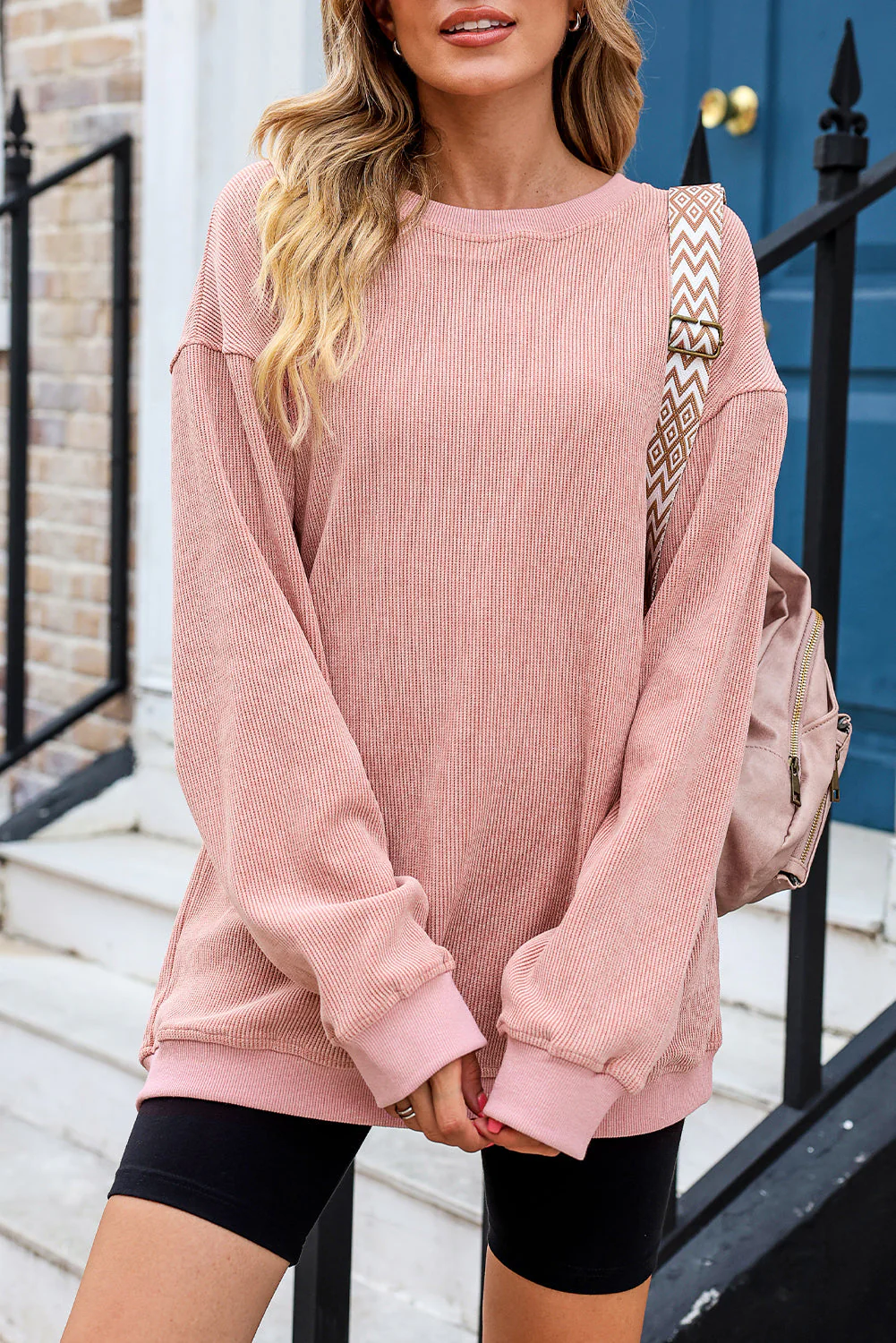 Flor | Stylish and elegant winter sweater - Image 4
