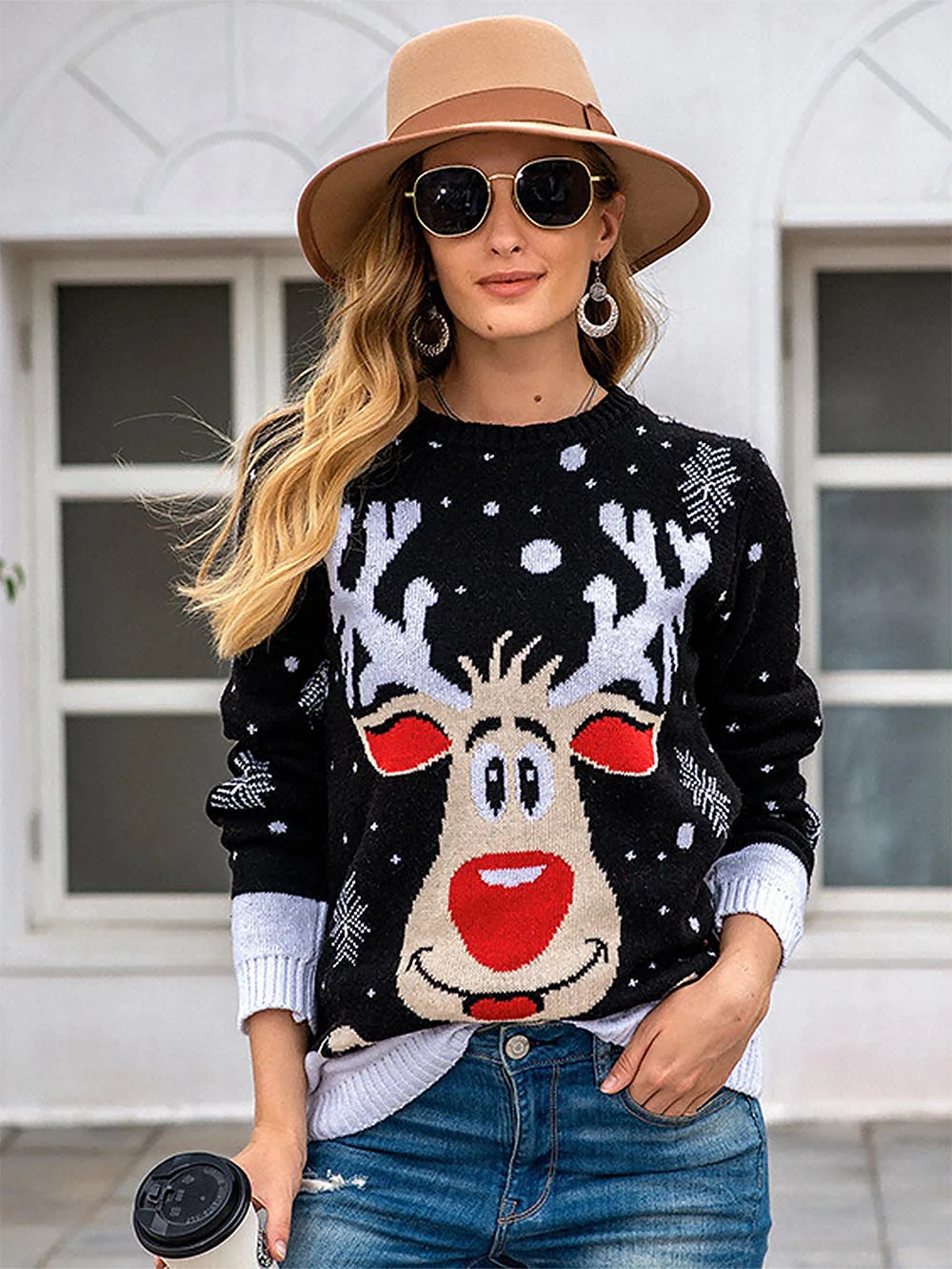 Francisca | Oversized Christmas sweater in jacquard knit with a reindeer pattern - Image 7