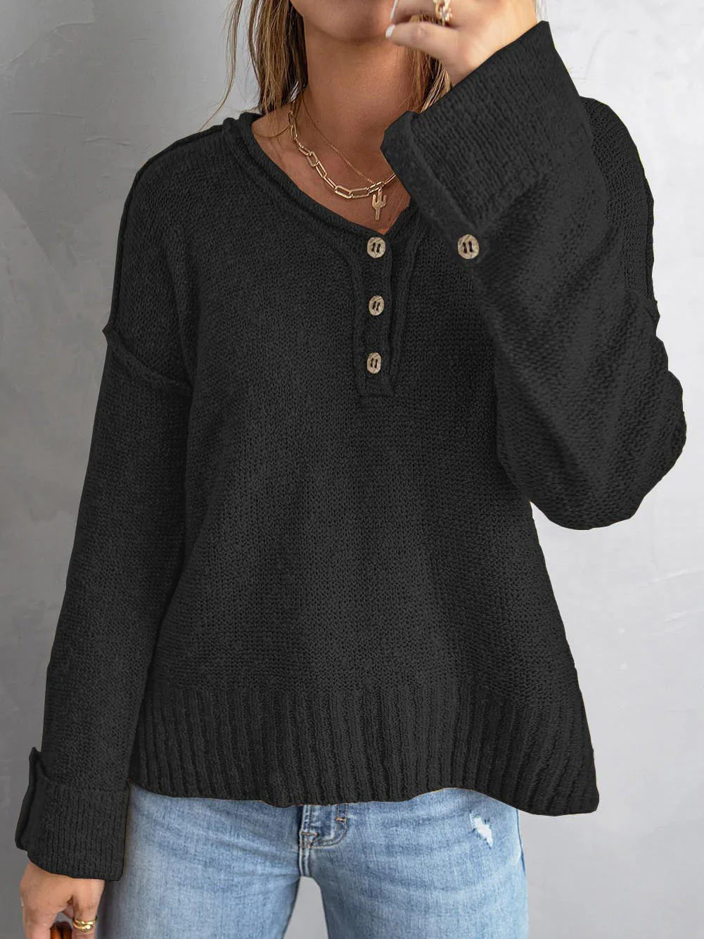 Gabriela| Modern and comfortable winter sweater - Image 4