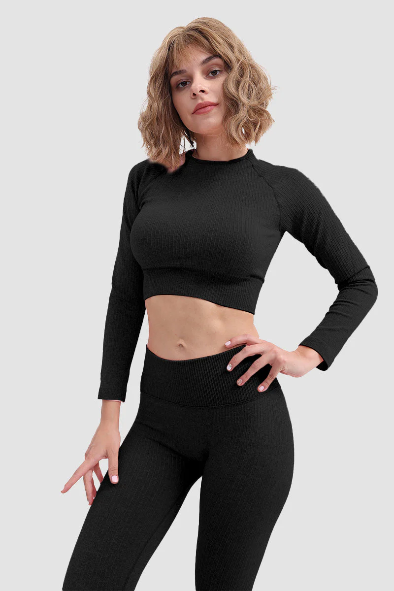 Gabriela | Seamless soft sports t-shirt and leggings set - Image 16