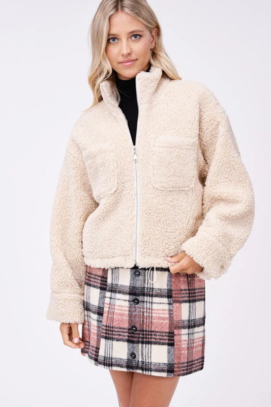 Gabrielle | SHERPA JACKET WITH FRONT POCKETS - Image 8