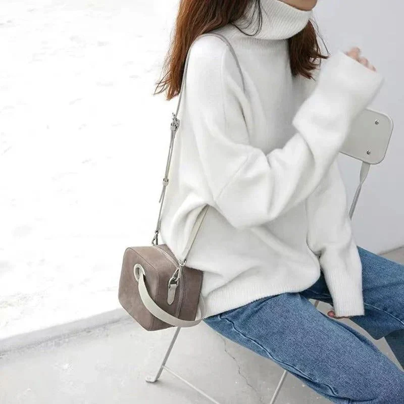 Gemma® | Loose turtleneck sweater - Image 2