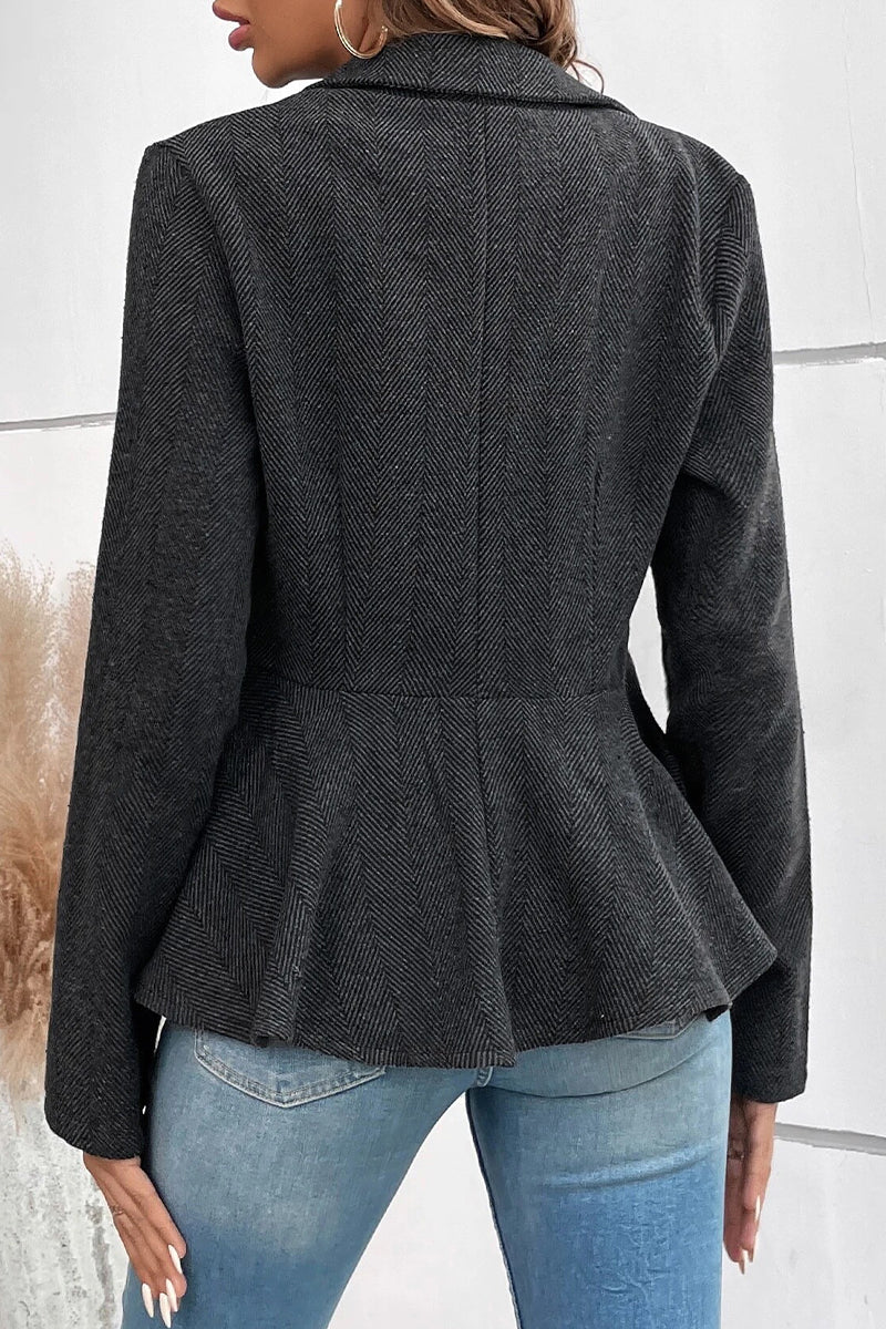 Georgina | Relaxed and timeless winter garment - Image 6