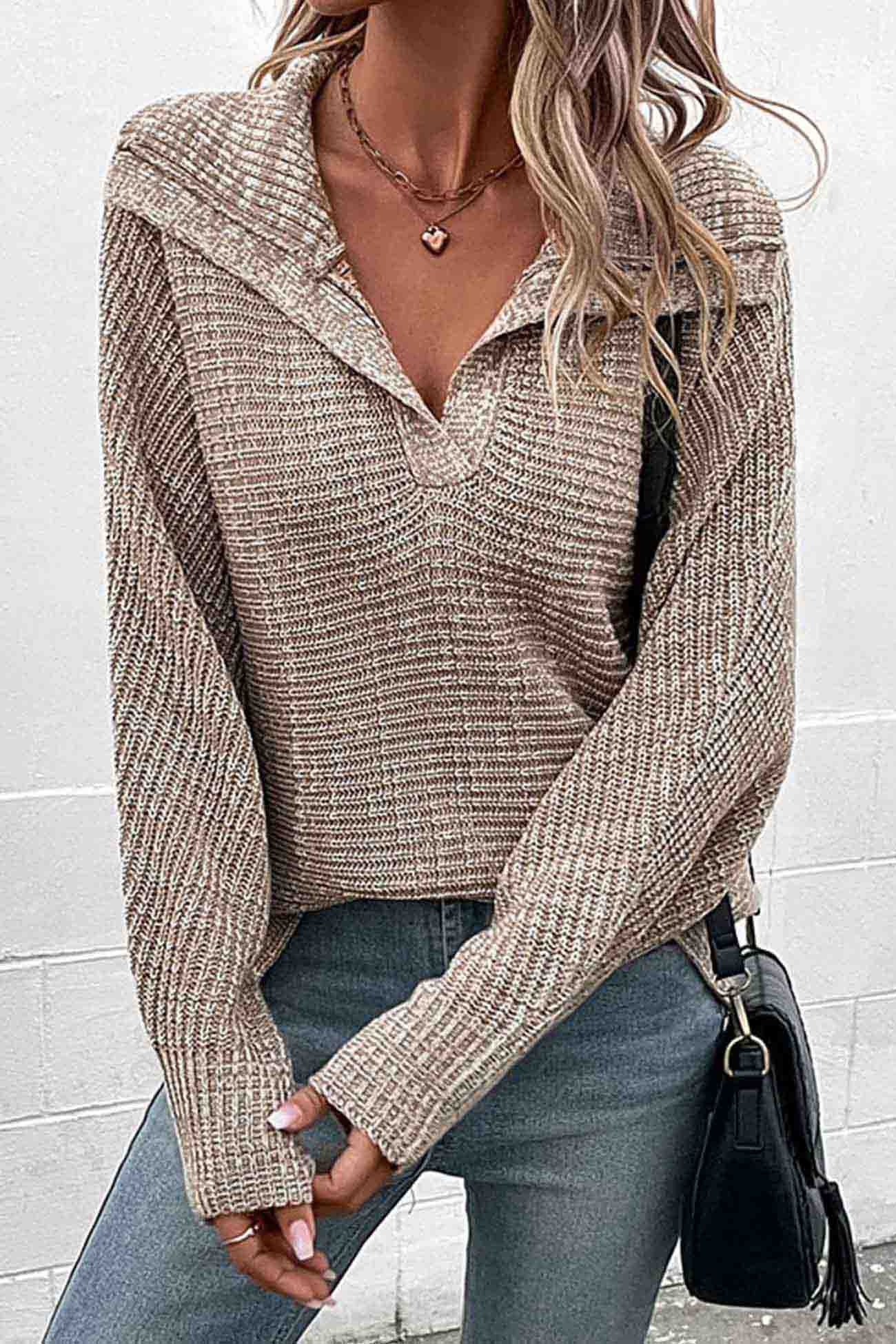 Gertrud | Khaki long-sleeved sweater with lapels - Image 4