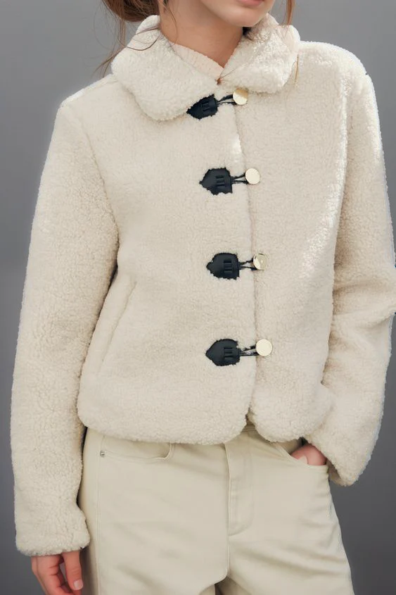 Gertrudis | Effortless and trendy winter coat