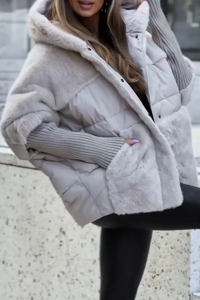 Gilda | Hooded bomber jacket for women. - Image 7