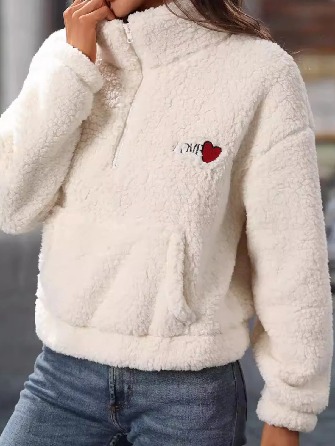 Giovanna | Heart teddy half zip sweatshirt with long sleeves - Image 4