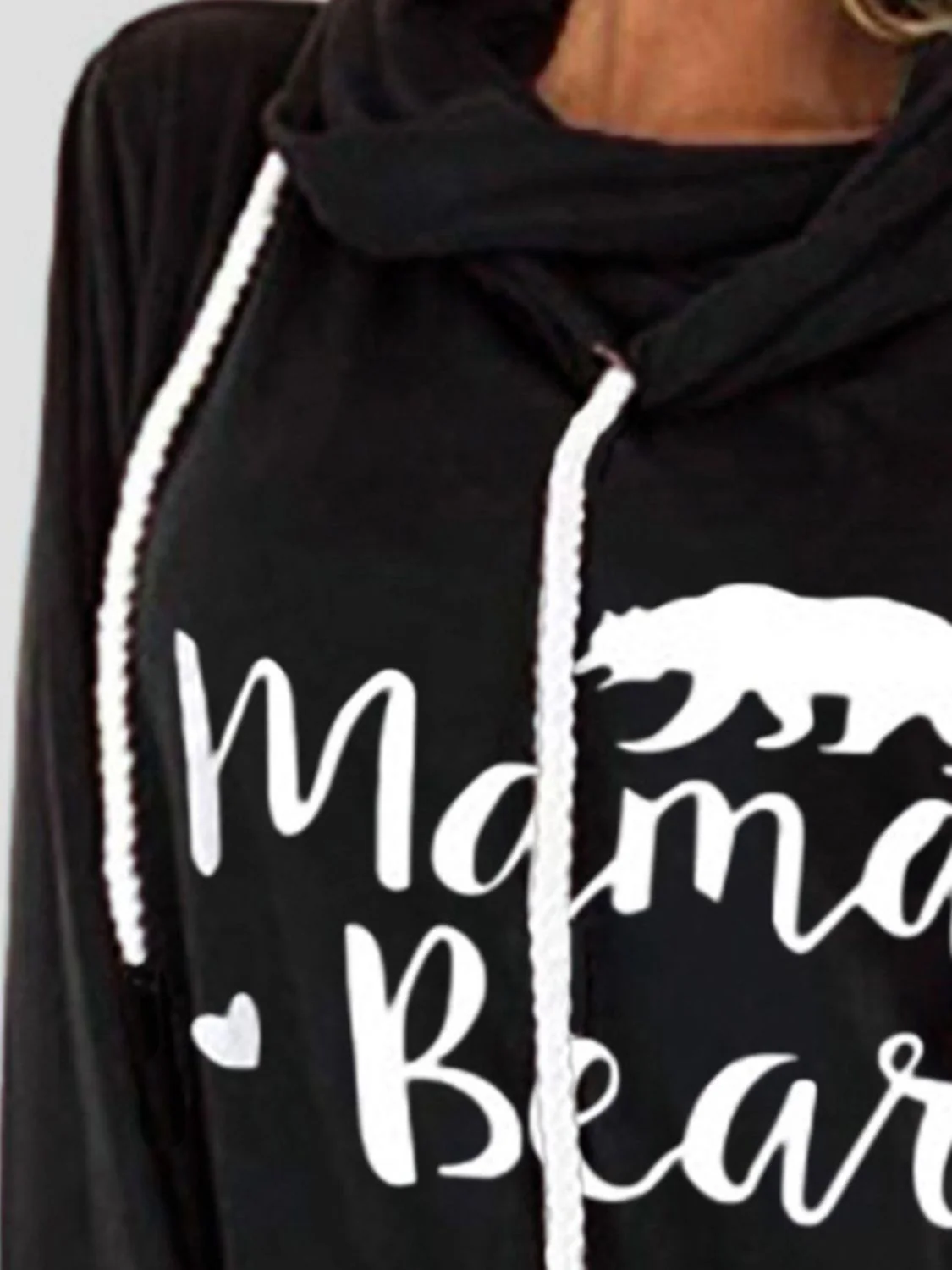 Giovanna | Long sleeve drawstring hoodie with letter graphic - Image 7