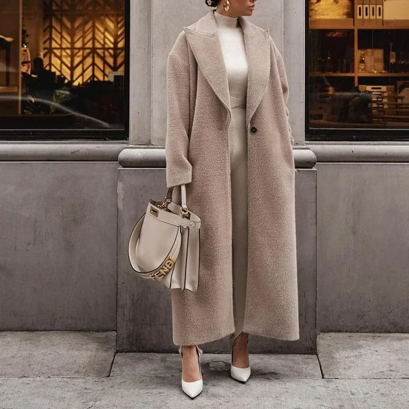 Giovanna | Long-sleeved coat with lapels - Image 2