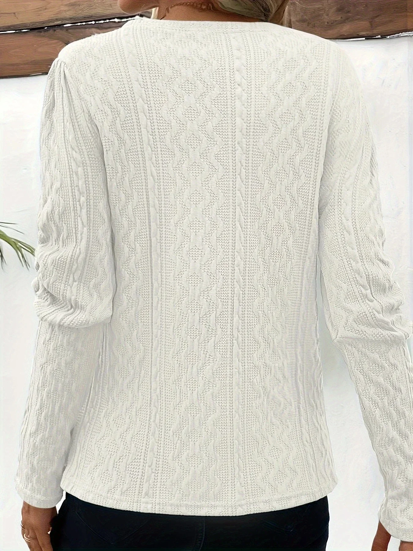 Giovanna | Effortless and chic winter sweater - Image 4