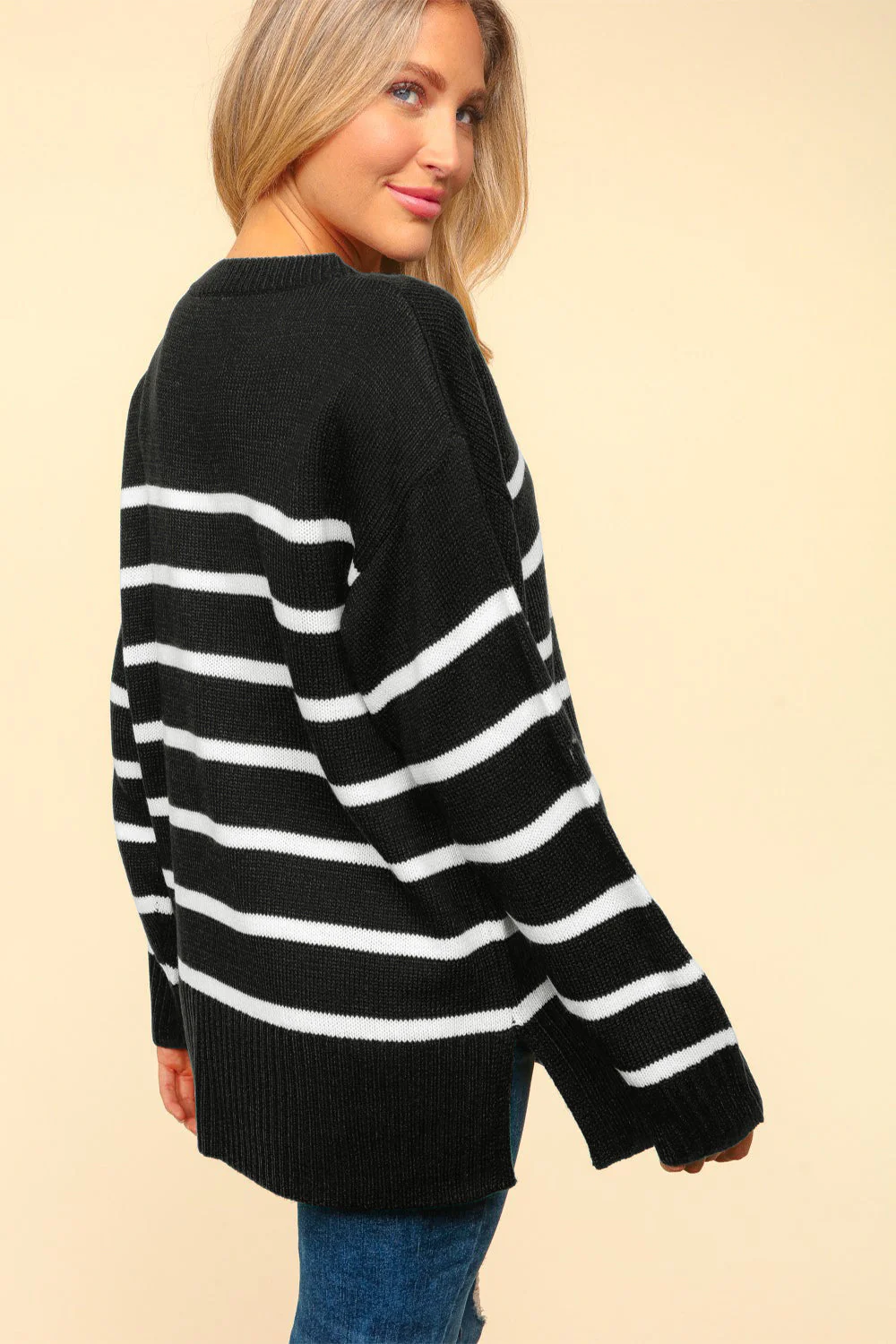 Gisela | Full size Haptics sweater, striped contrast side slit - Image 2