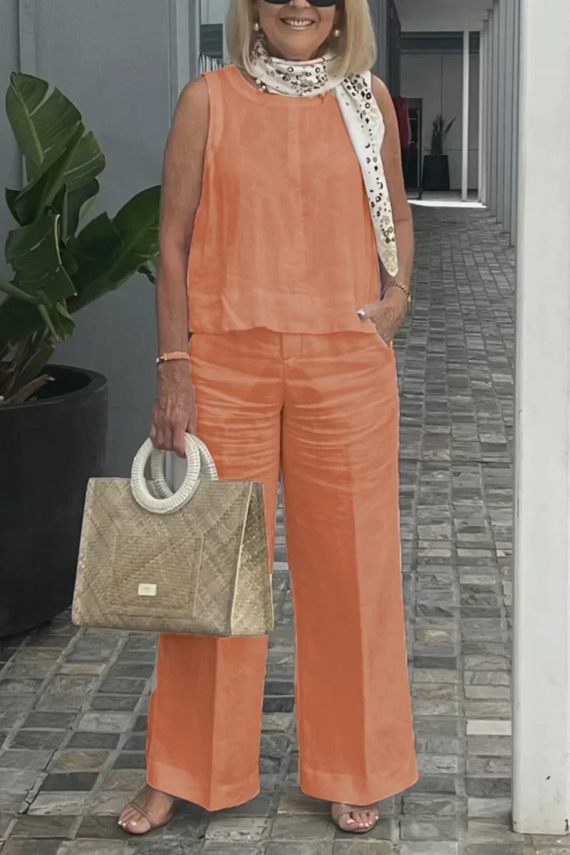 Gloria® | Elegant Sleeveless Outfit - Image 10