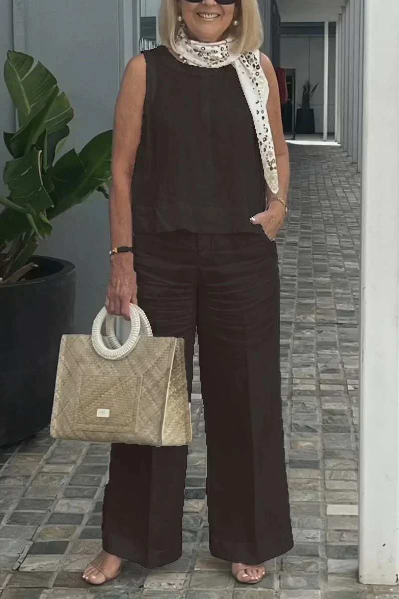 Gloria® | Elegant Sleeveless Outfit - Image 3