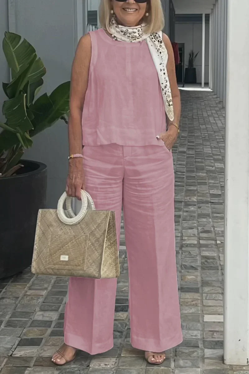 Gloria® | Elegant Sleeveless Outfit - Image 9