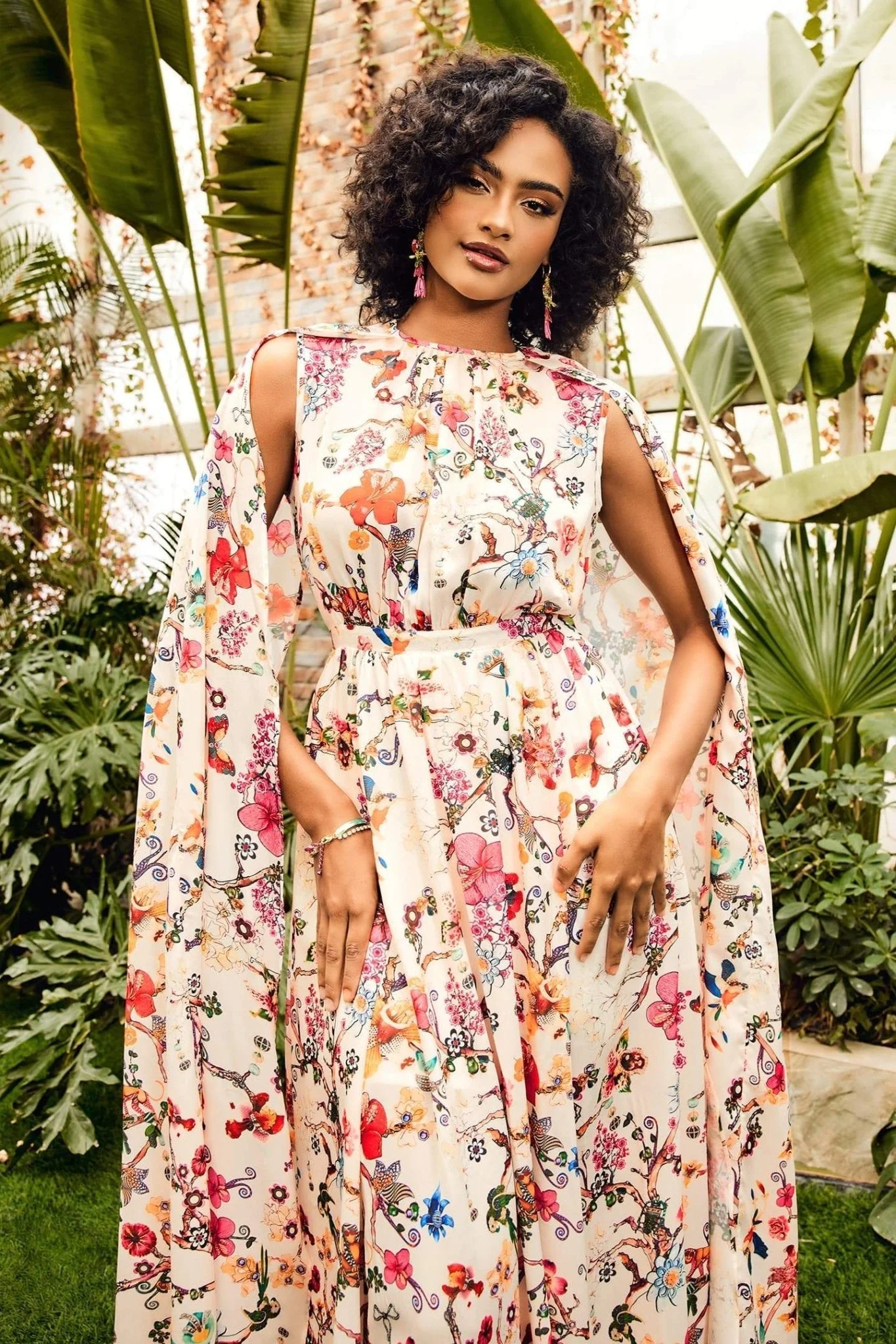 Gloria® | Round-Neck Cape-Sleeve Maxi Dress - Image 4