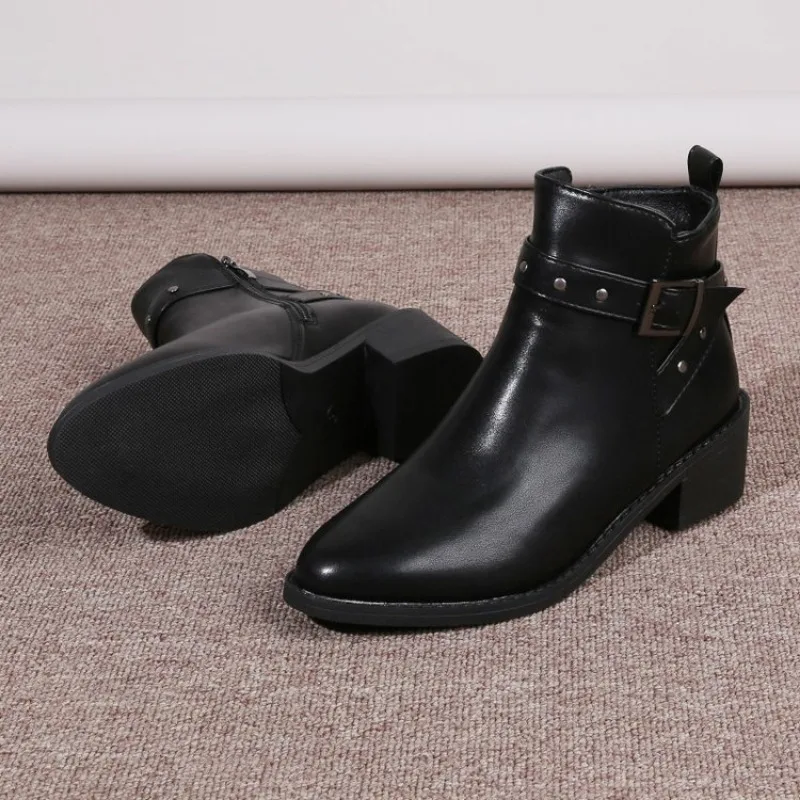 Gloria | Trendy and supportive orthopedic boots - Image 3