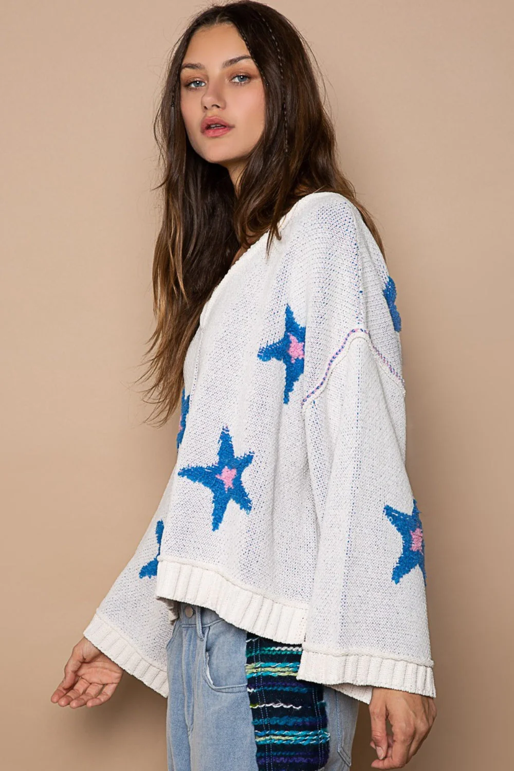 Greta | Long sleeve sweater with star patch - Image 2