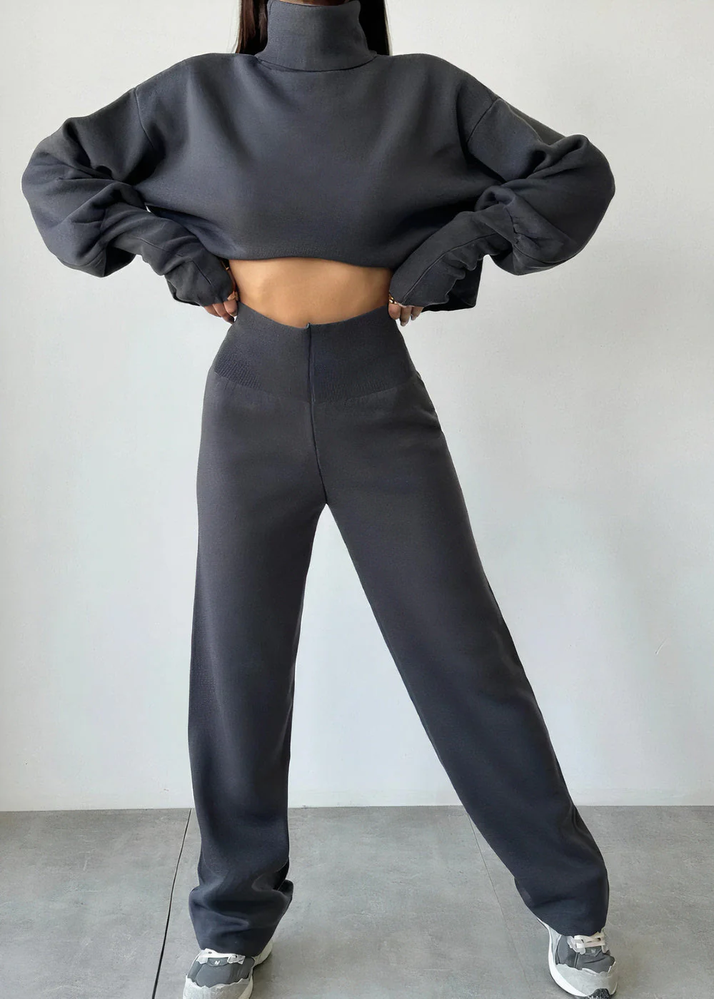 Greta | Comfortable suit set with a high collar - Image 7