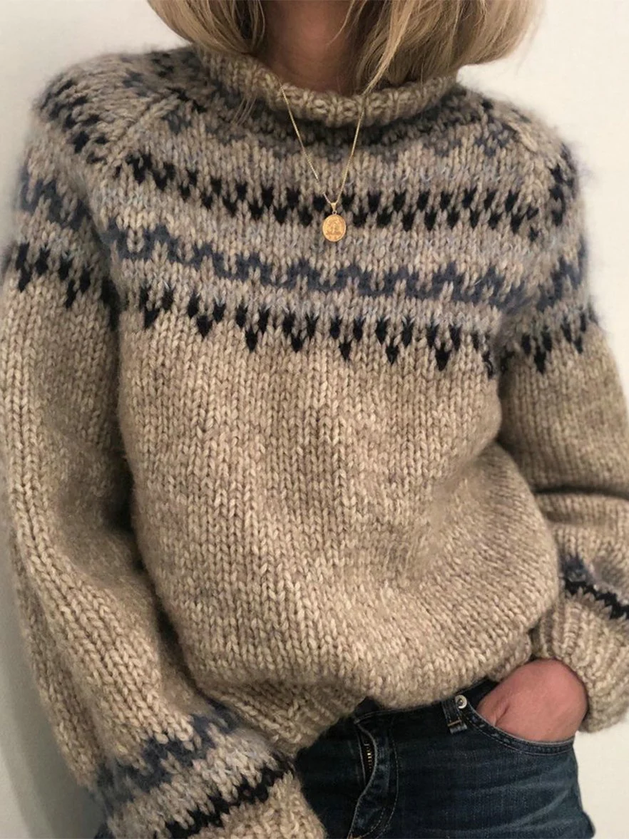 Guadalupe | Modern and fashionable winter clothing item - Image 2
