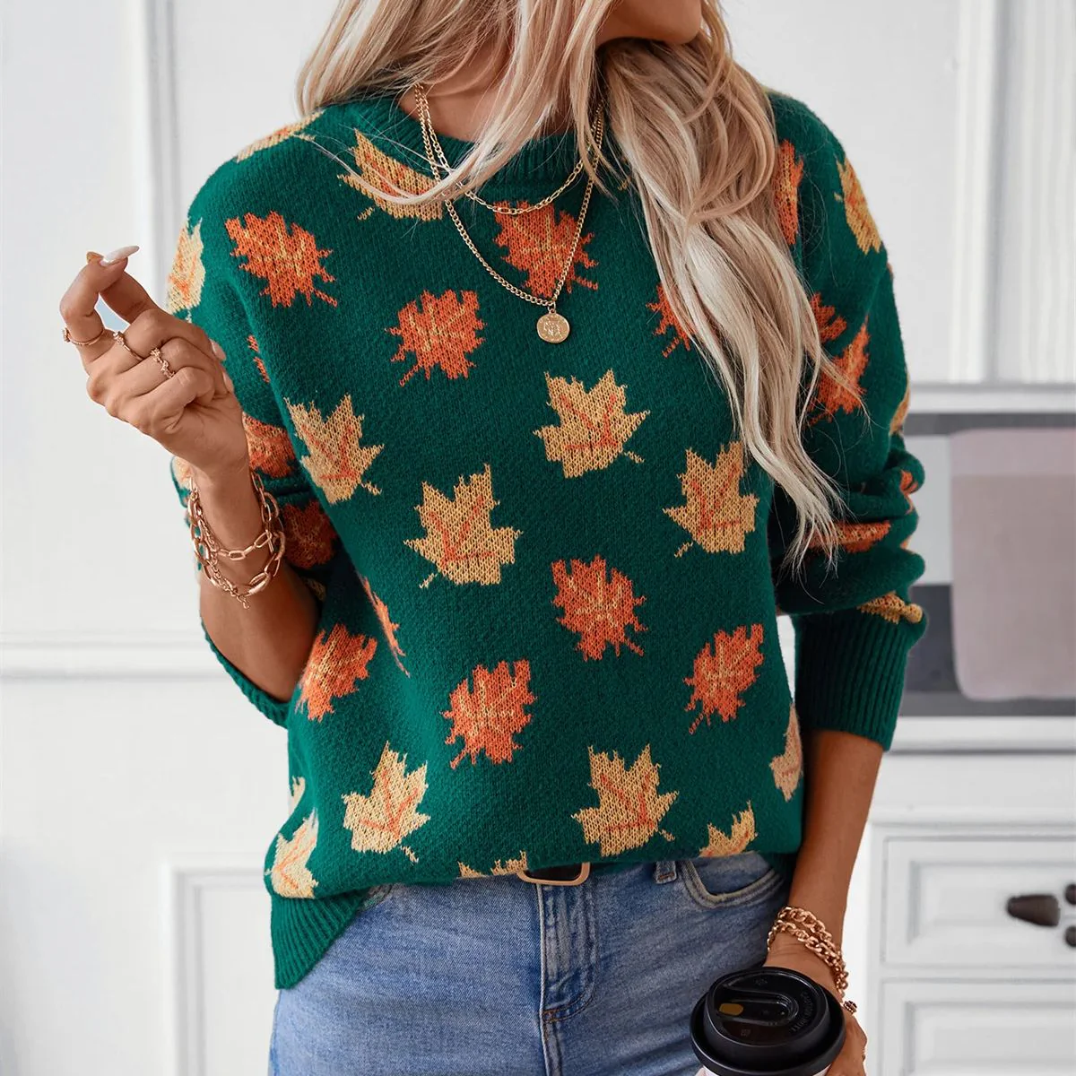 Guillermina | Women's sweater with autumn leaves - Image 2