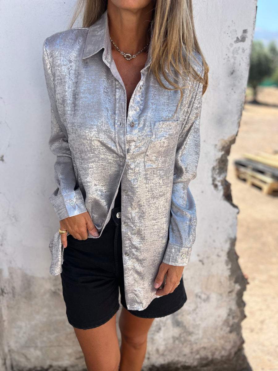 Hana® | Metallic-Bluse - Image 3