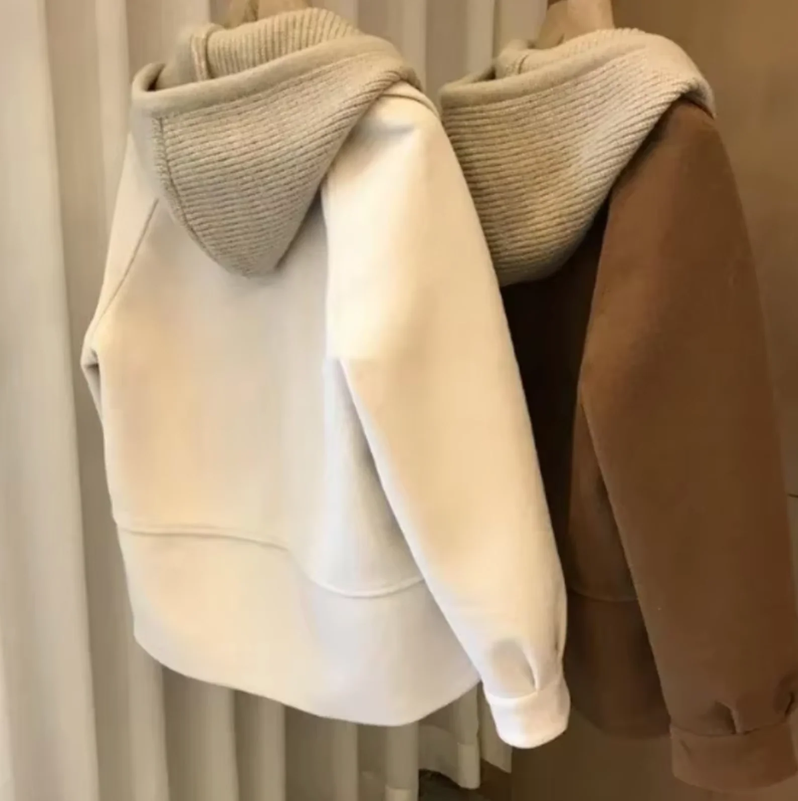 Harriet | Thick hooded jacket - Image 4