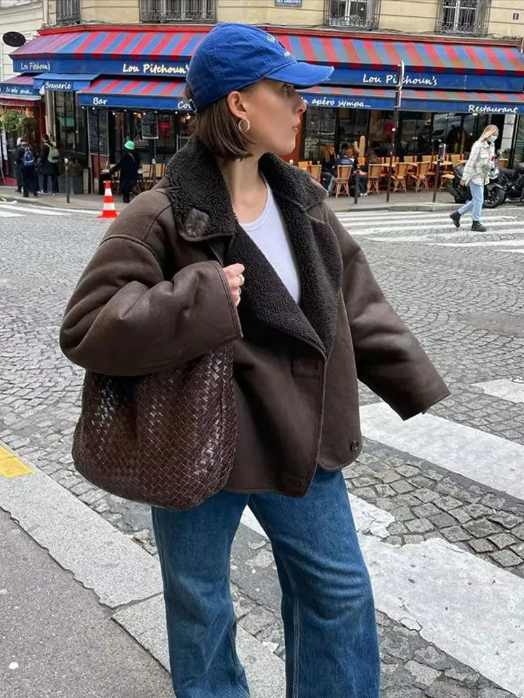 Harriet | Oversized coat with teddy lining