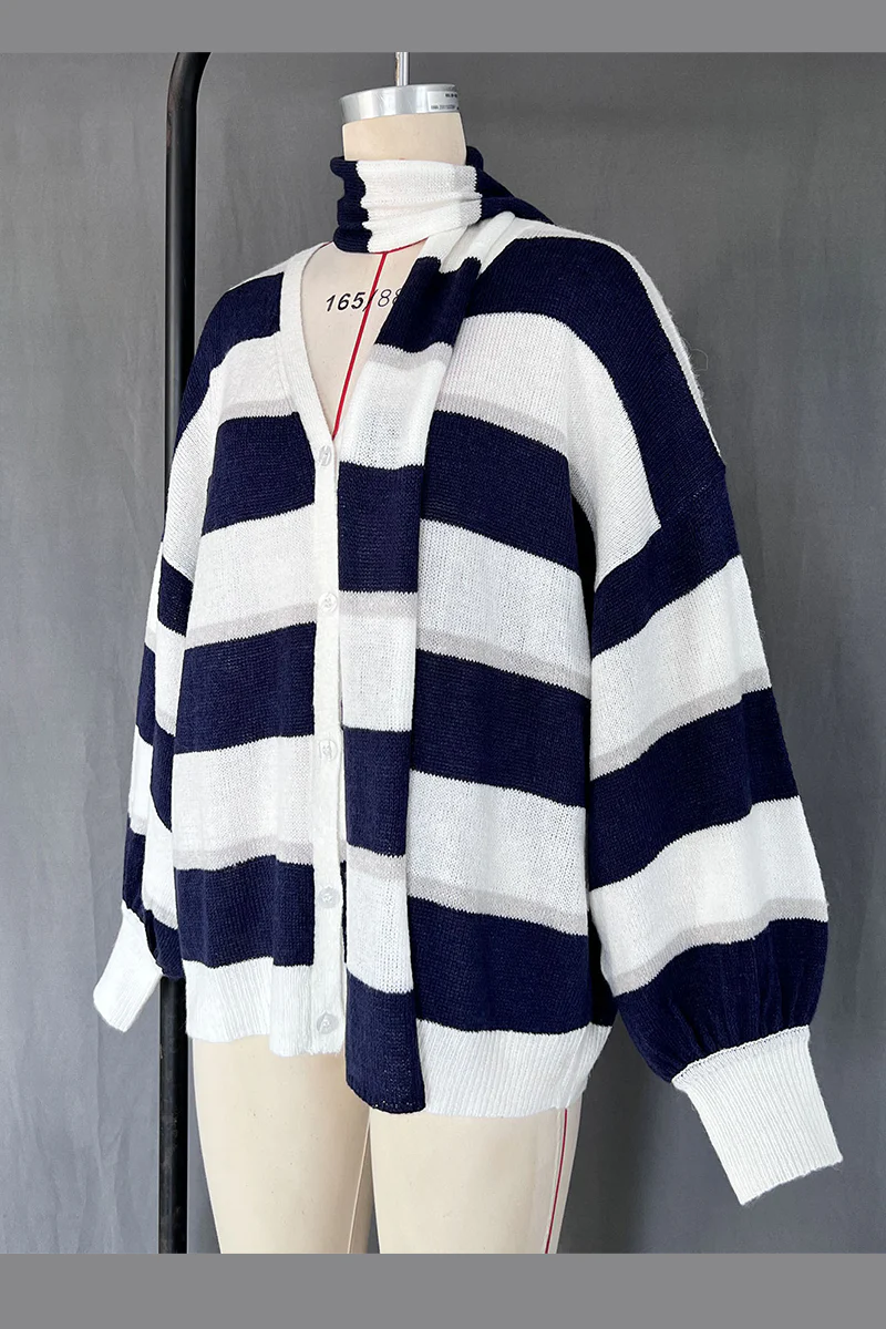 Heleen | Casual cardigans with stripes and buttons and contrast V-neck - Image 15