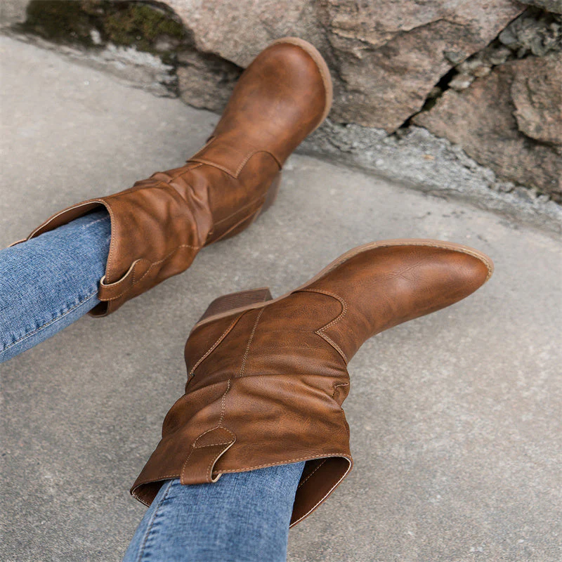 Helga | Casual, orthopedic cut boots - Image 4