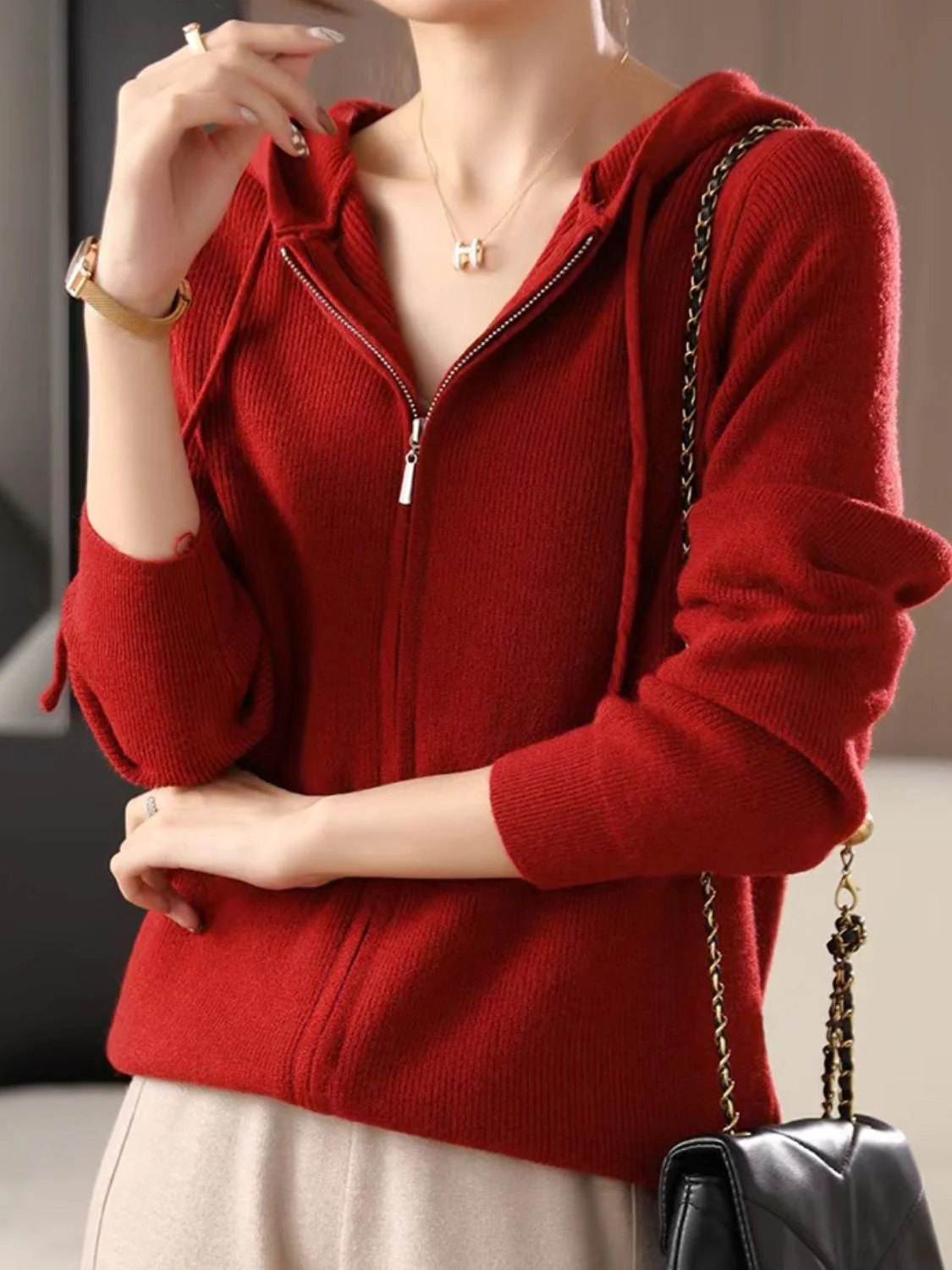 Helga | Long sleeve hoodie with drawstring and zip fastening - Image 9