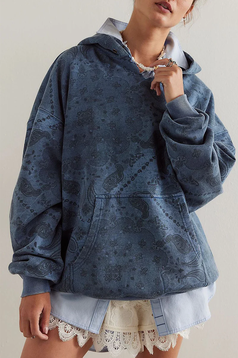 Henriette | Casual Street Flowers hoodie with snakeskin print and leopard pockets - Image 5