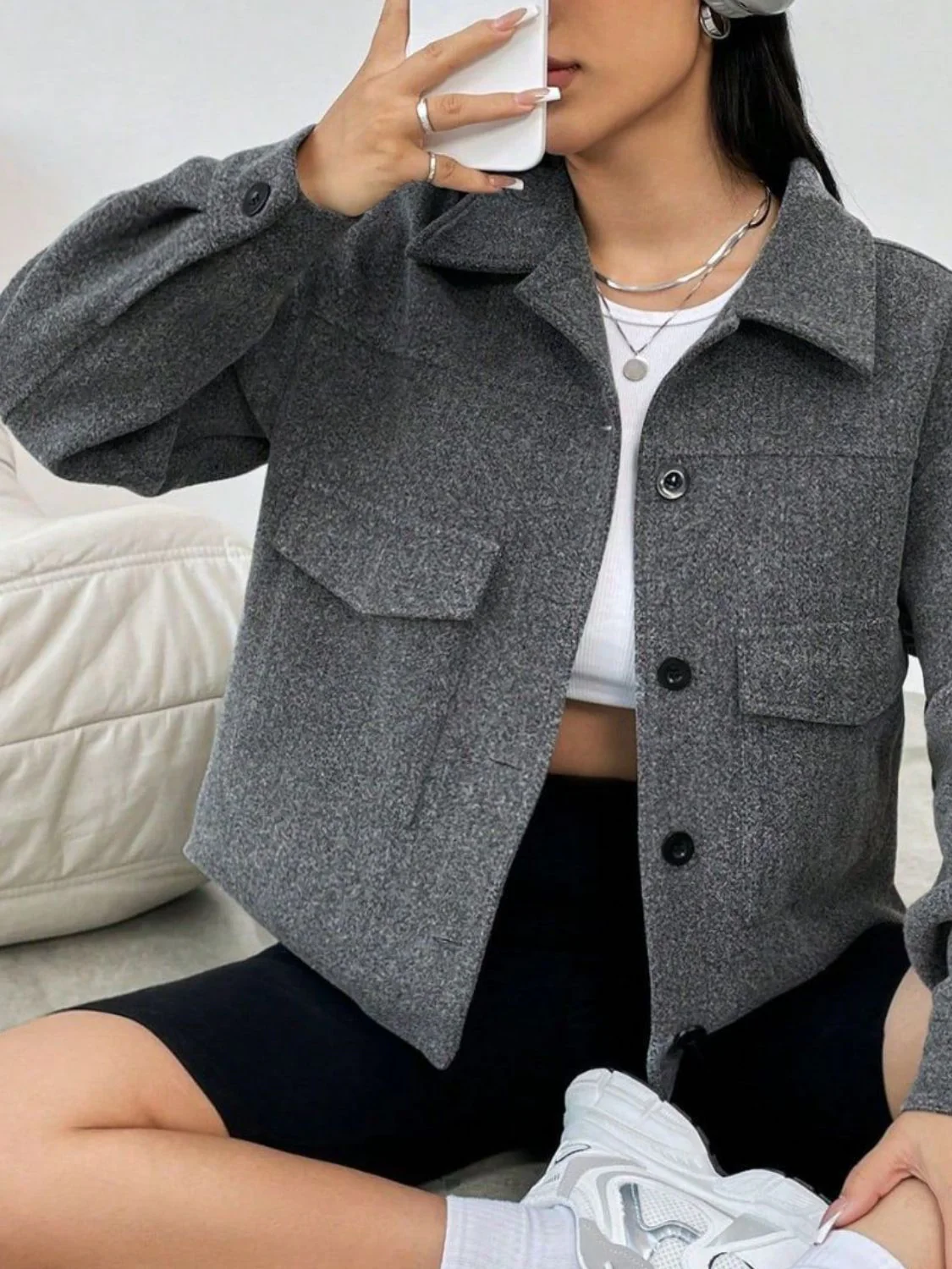 Henriette | Long-sleeved outerwear with a button placket and dropped shoulders - Image 3