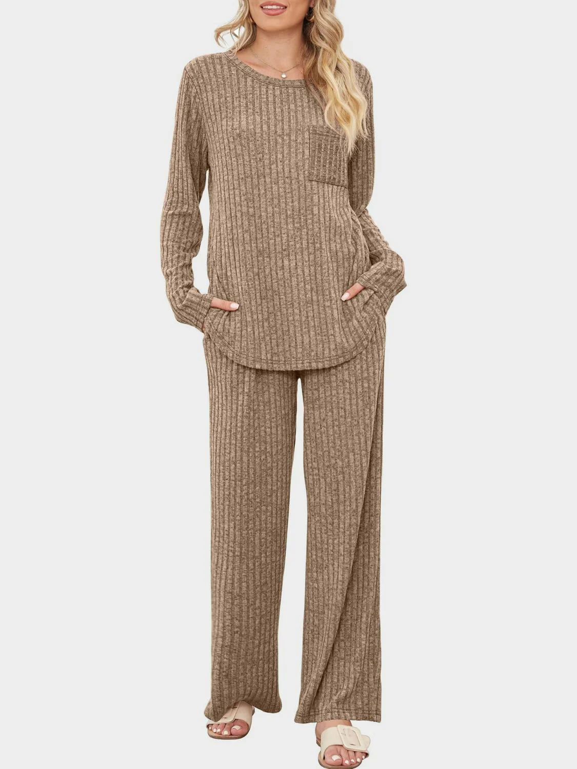 Henriette | Set consisting of a long-sleeved top and crew-neck trousers - Image 23