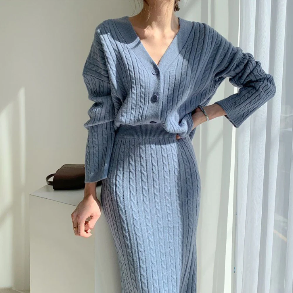 Herma | Knitted top and skirt set