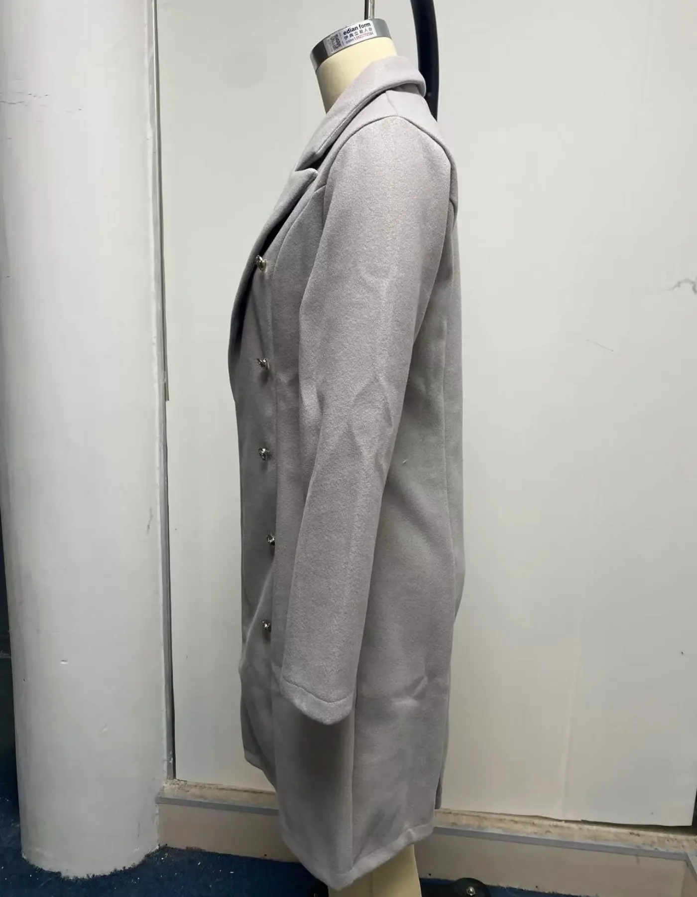 Hilda | Elegant and casual winter garment - Image 11
