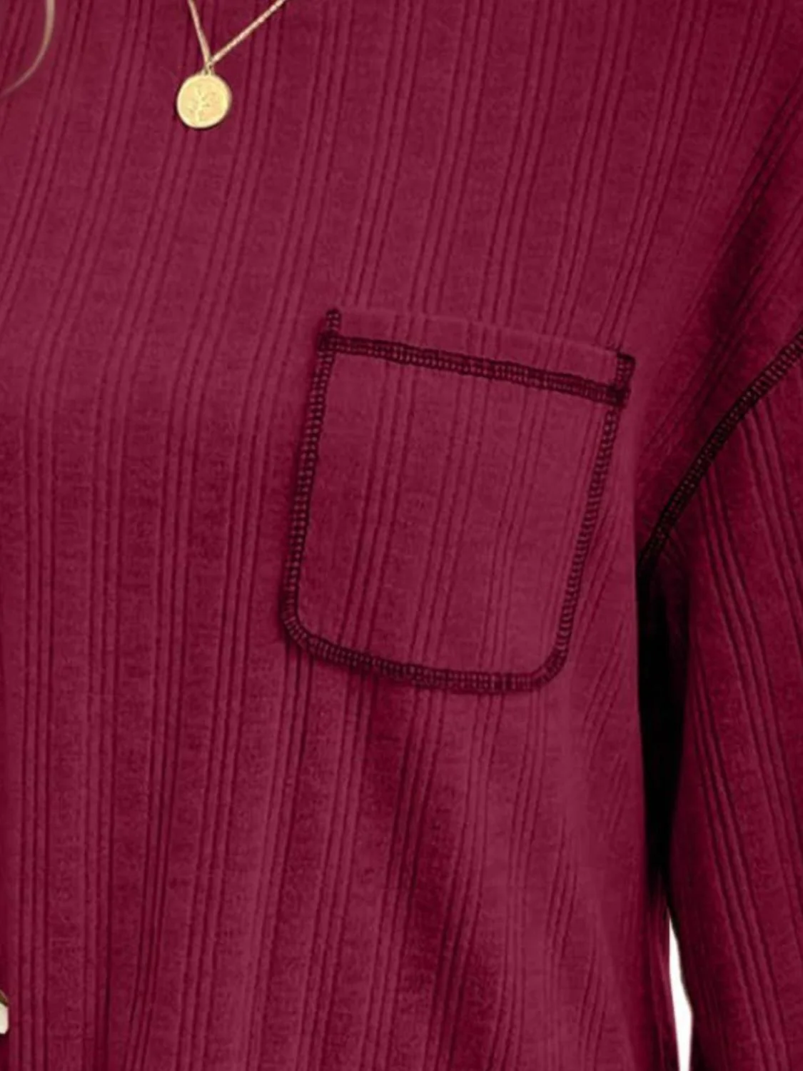 Hildegard | Long-sleeved t-shirt with a crew neck and contrast stitching - Image 18