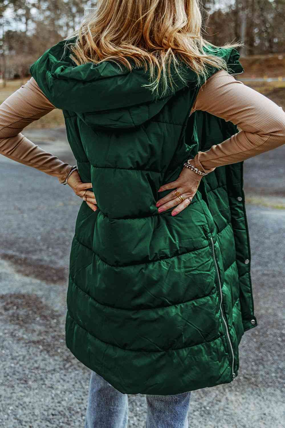Hortensia | Long, sleeveless, padded hooded coat - Image 8