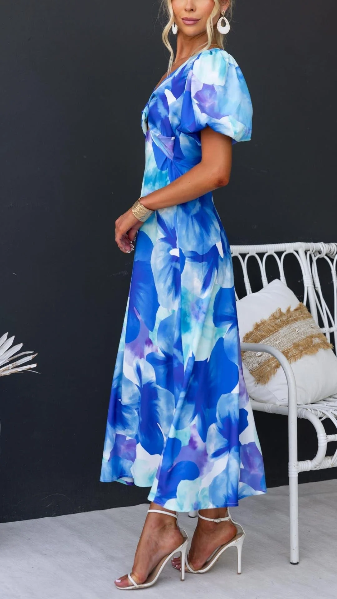 Idurre® | Modern and fashionable summer dress
