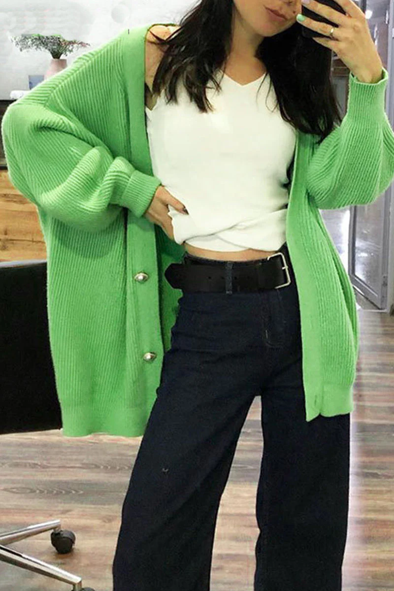 Ileana | Casual outerwear with solid color buttons and V-neck - Image 9
