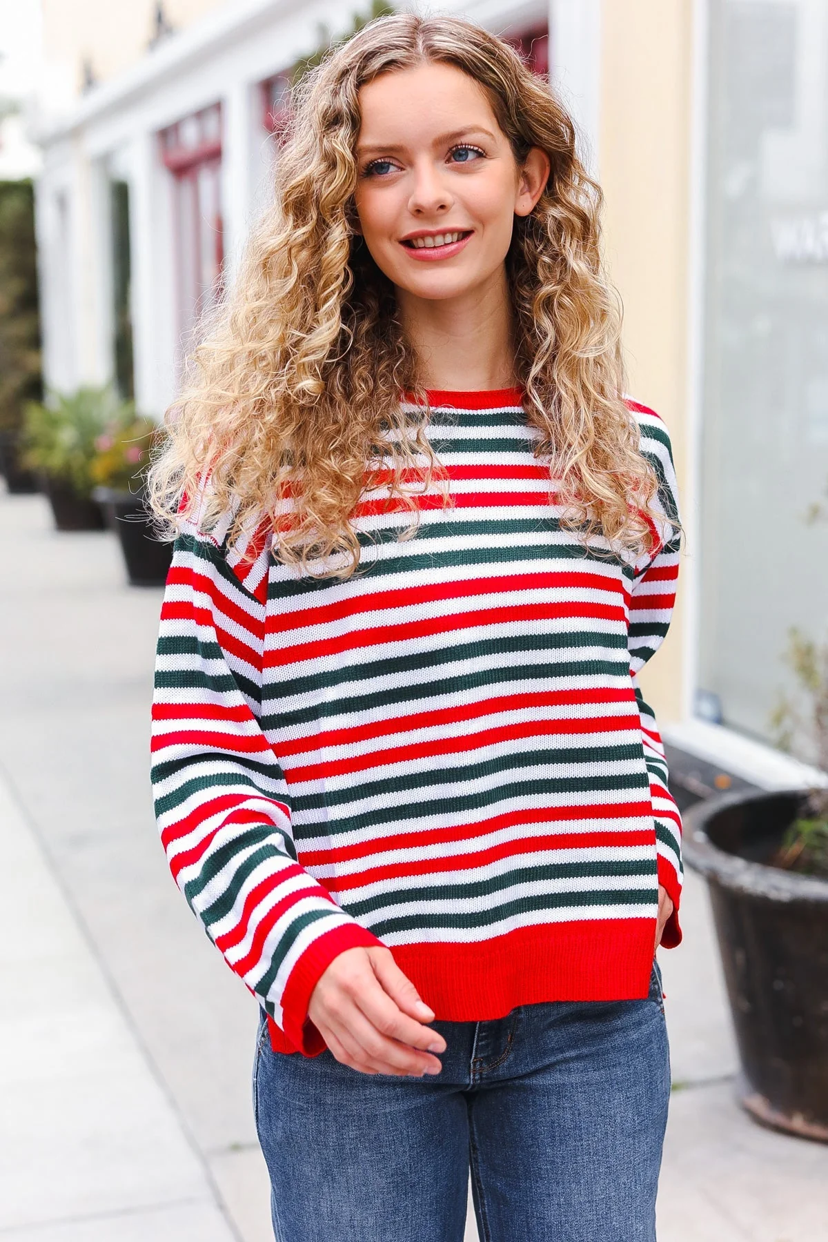 Inés | Christmas red and green striped oversized knit sweater - Image 6
