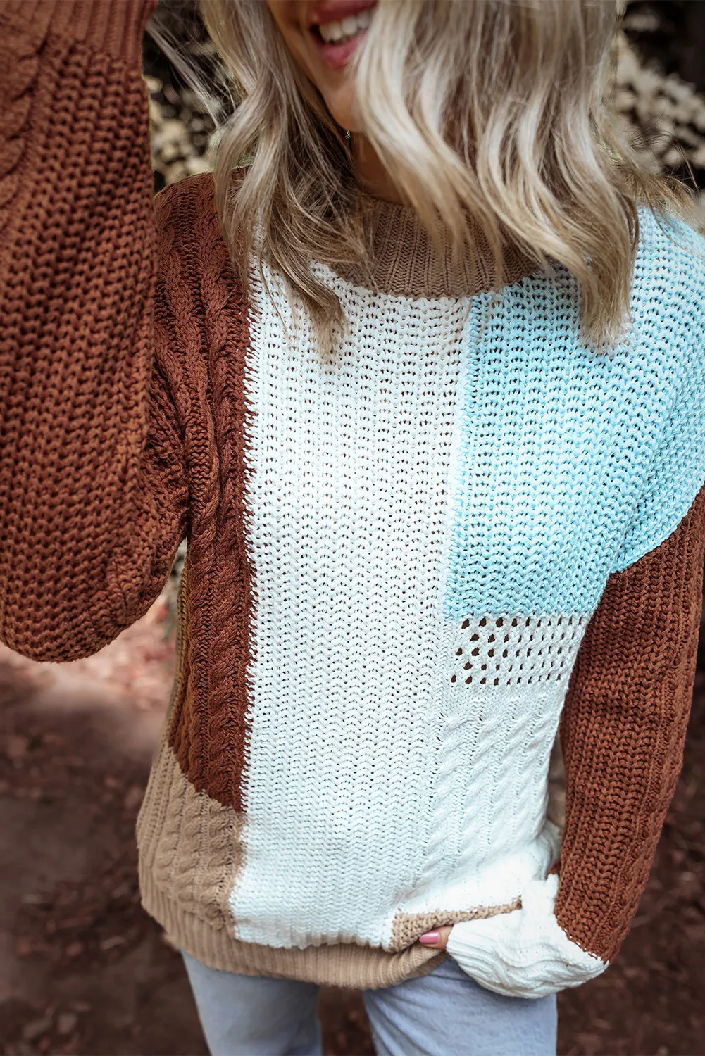 Inés | Color block sweater with a crew neck and long sleeves - Image 5