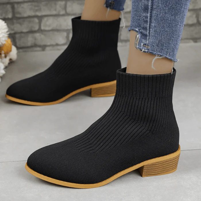 Inés | Sleek and supportive orthopedic footwear - Image 3