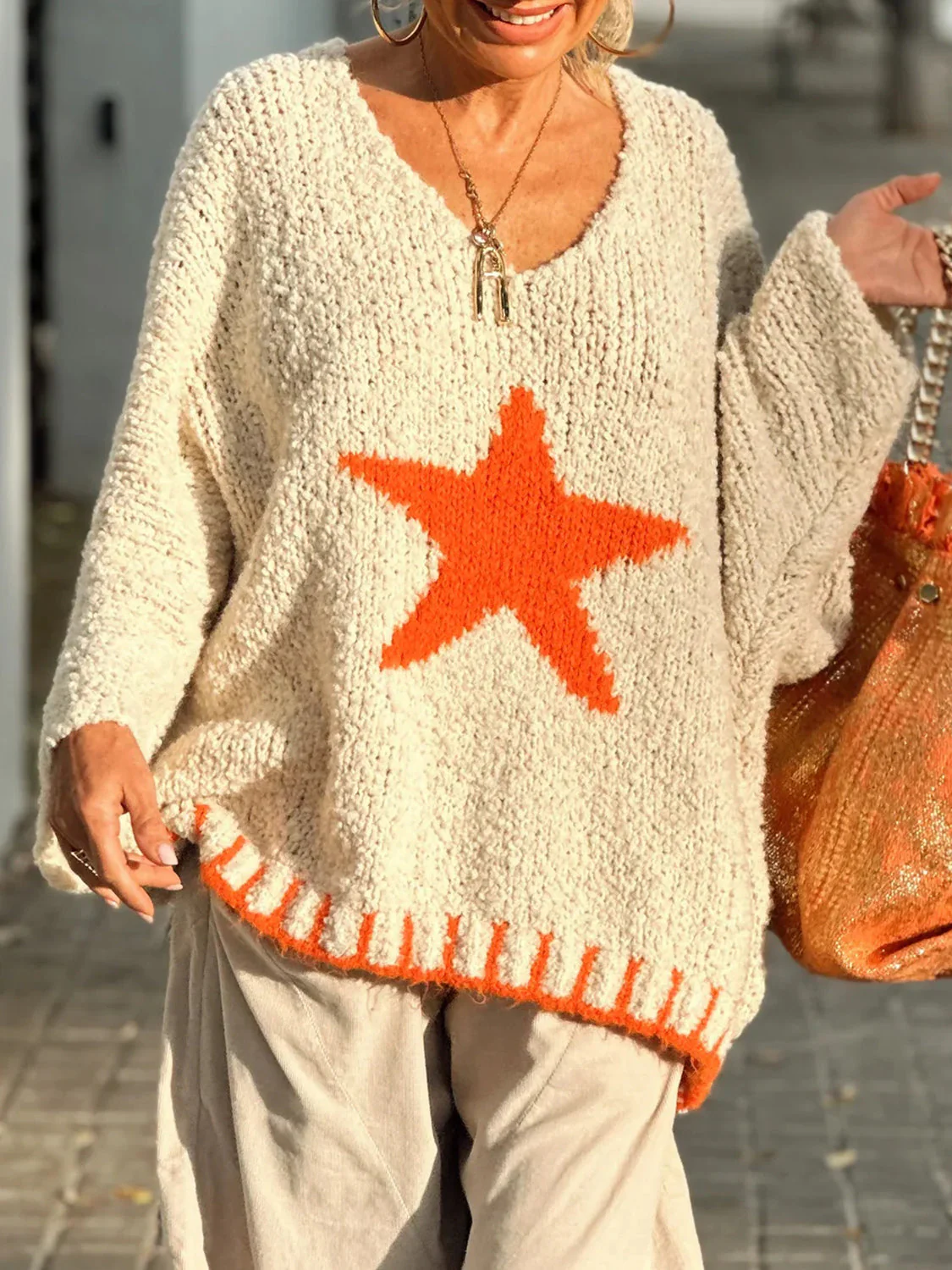 Ingrid | Long-sleeved oversized sweater with a star V-neck - Image 2