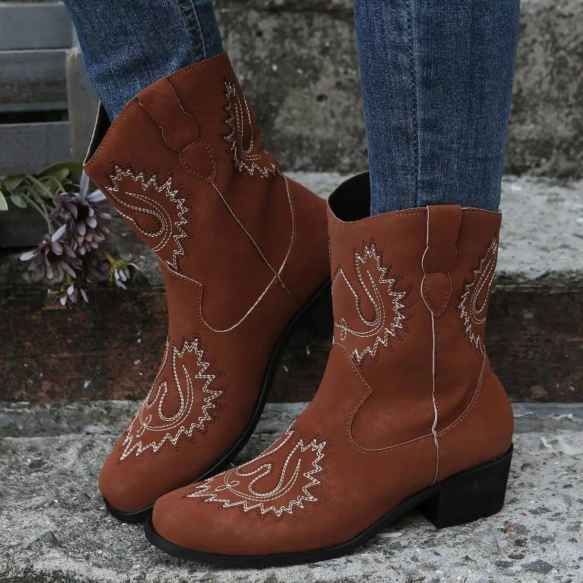 Irene | Fashionable, supportive orthopedic boots - Image 5