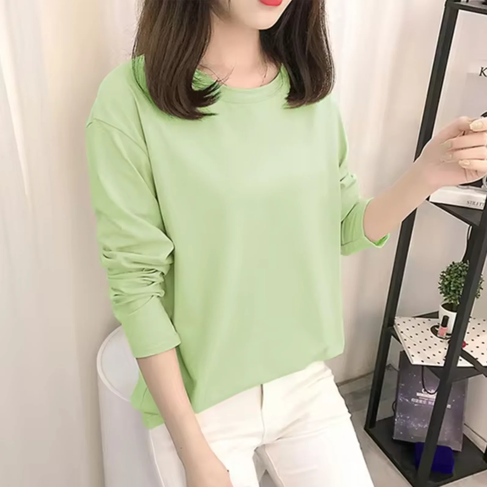 Iris | Long-sleeved cotton shirt with a crew neck - Image 4
